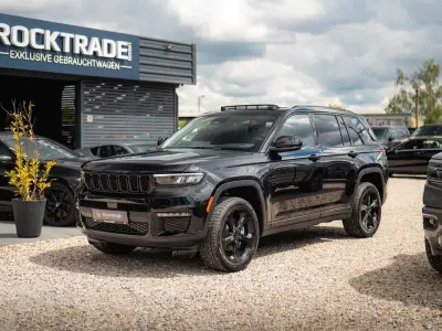 Used Jeep Grand Cherokee Altitude 296 HP (217 kW) 2022 Black SUV