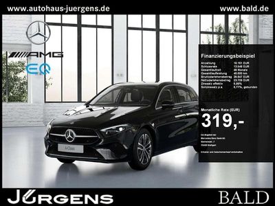 Gebraucht Mercedes A250 Progressive 163 PS (119 kW) 2025 Metalliclack kosmosschwarz Limousine