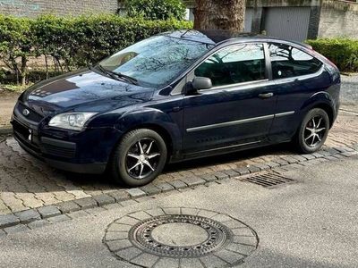 gebraucht Ford Focus 1,6 Style Style