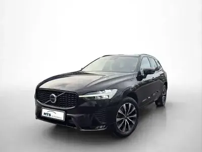 Second-hand Volvo XC60 Plus 197 CP (144 kW) 2022 Negru SUV