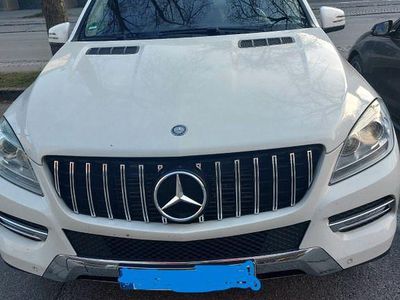 Second-hand Mercedes ML350 258 CP (189 kW) 2013 Alb SUV