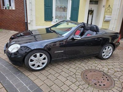 Usata Mercedes SLK230 197 CV (144 kW) 2002 Nero Cabrio