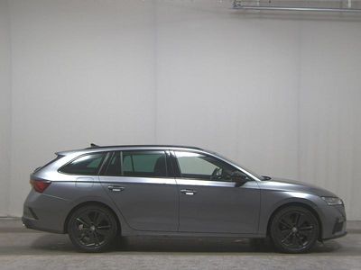 Gebraucht Skoda Octavia RS 200 PS (147 kW) 2023 Grau Kombi