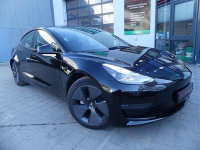 Begagnad Tesla Model 3 366 kW (498 HK) 2021 Svart Sedan