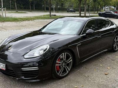 Porsche Panamera Turbo