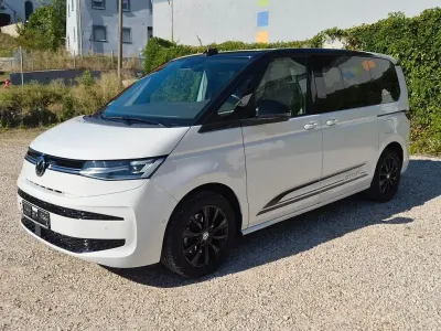 Gebraucht VW Multivan Edition 150 PS (110 kW) 2025 Weiß Van / Kleinbus