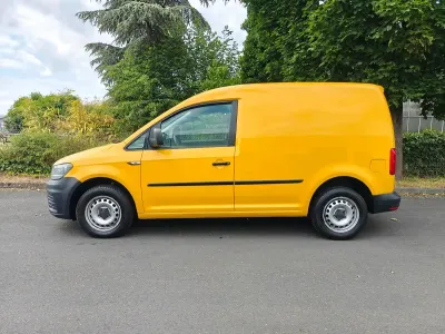 Gebraucht VW Caddy 75 PS (55 kW) 2017 Gelb Van / Kleinbus