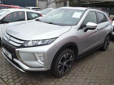 Sterlingsilbermetallic Gebraucht 2020 Mitsubishi Eclipse Cross Diamant Edition SUV | 16.500 € (Fairer Preis)
