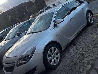 Gebraucht Opel Insignia Edition 136 PS (100 kW) 2016 Grau Kombi