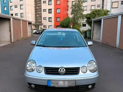 Gebraucht VW Polo 75 PS (55 kW) 2003 Silber Kleinwagen
