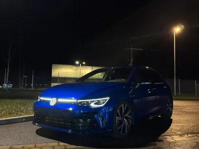 Gebraucht VW Golf VIII R-line 190 PS (139 kW) 2022 Blau Limousine