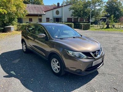 Gebraucht Nissan Qashqai Visia 116 PS (85 kW) 2015 Grau SUV