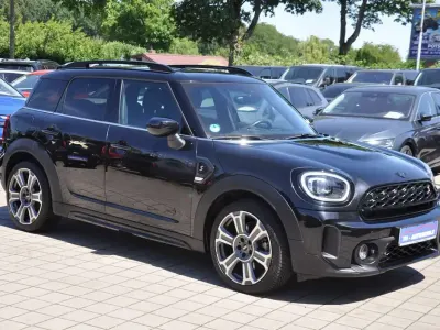 Gebraucht Mini Cooper S Countryman Classic 178 PS (130 kW) 2022 Midnight black ii SUV