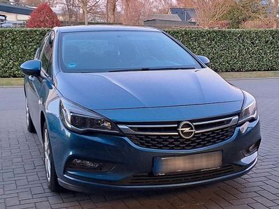 Usata Opel Astra 110 CV (80 kW) 2017 Blu Berlina