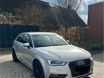 Gebraucht Audi A3 Premium 105 PS (77 kW) 2013 Grau Limousine