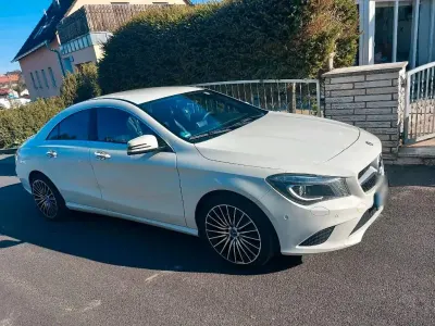 Gebraucht Mercedes CLA220 170 PS (125 kW) 2013 Weiß Limousine