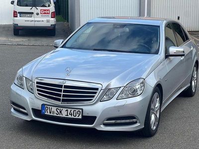 Mercedes E220