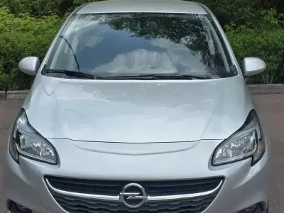 Gebraucht Opel Corsa Edition 90 PS (66 kW) 2018 Silber Kleinwagen