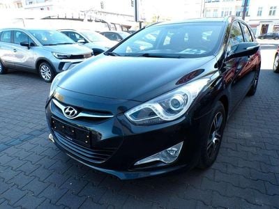 Second-hand Hyundai i40 136 CP (100 kW) 2013 Negru Break