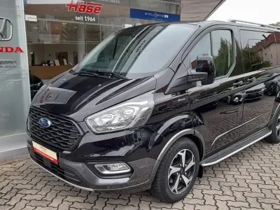 Gebraucht Ford Tourneo Active 170 PS (125 kW) 2023 Schwarz Van / Kleinbus