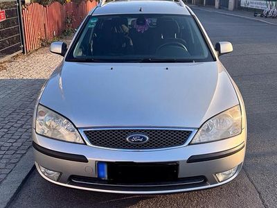 Gebraucht Ford Mondeo 130 PS (95 kW) 2005 Silber Kombi