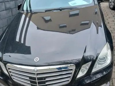 Gebraucht Mercedes E350 231 PS (169 kW) 2009 Schwarz Limousine