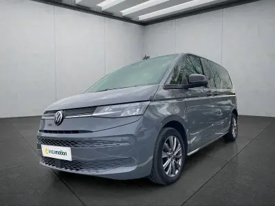 Second-hand VW Multivan 150 CP (110 kW) 2023 Gri Monovolum