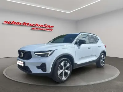 Gebraucht Volvo XC40 Plus 163 PS (119 kW) 2023 Blau SUV