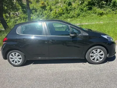Gebraucht Peugeot 208