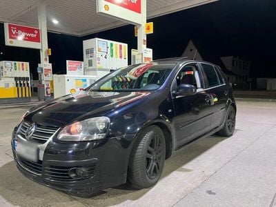 VW Golf V