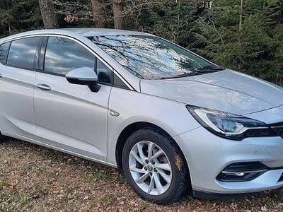Second-hand Opel Astra Ultimate 131 CP (96 kW) 2020 Argintiu Berlinǎ