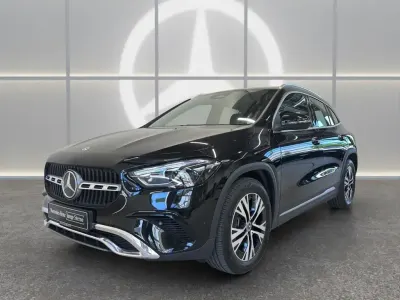Gebraucht Mercedes GLA200 Advanced 150 PS (110 kW) 2025 Schwarz SUV