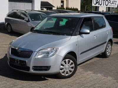 Second-hand Skoda Fabia Ambiente 86 CP (63 kW) 2008 Argintiu Berlinǎ