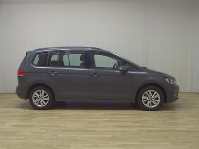 Usata VW Touran Comfortline 150 CV (110 kW) 2022 Grigio Monovolume