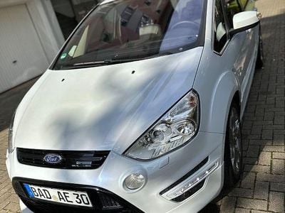 Usata Ford S-MAX Titanium 200 CV (147 kW) 2012 Bianco Monovolume