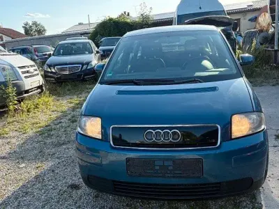 Gebraucht Audi A2 Comfort 75 PS (55 kW) 2002 Blau metalic Kleinwagen