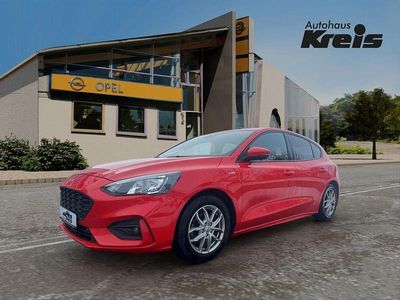 Gebraucht Ford Focus ST-Line 125 PS (91 kW) 2019 Rot Limousine