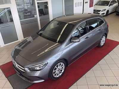 Usata Mercedes B200 163 CV (119 kW) 2019 Grigio Monovolume