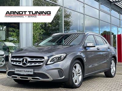 gebraucht Mercedes GLA180 DCT Urban LED Kamera PDC SHZ Navi