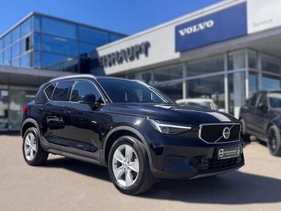 Gebraucht Volvo XC40 Core 163 PS (119 kW) 2025 Schwarz SUV
