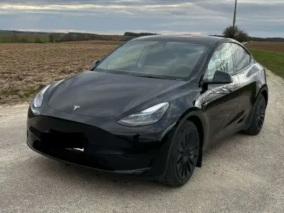 Occasion Tesla Model Y RWD 219 kW (299 PK) 2023 Zwart SUV