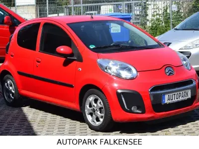 Gebraucht Citroën C1 SELECTION 68 PS (50 kW) 2013 Rot Kleinwagen