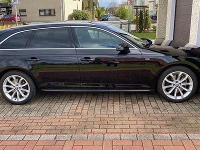 Gebraucht Audi A4 S-Line 150 PS (110 kW) 2018 Schwarz Kombi