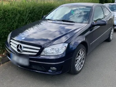 Gebraucht Mercedes 200 142 PS (104 kW) 2008 Blau Limousine