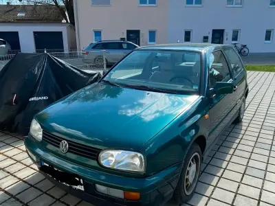 Brugt VW Golf III 90 HK (66 kW) 1993 Grøn Hatchback