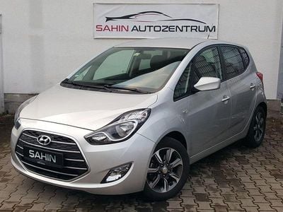 Silber Gebraucht 2017 Hyundai ix20 YES! Kleinwagen | 13.200 € (Fairer Preis)
