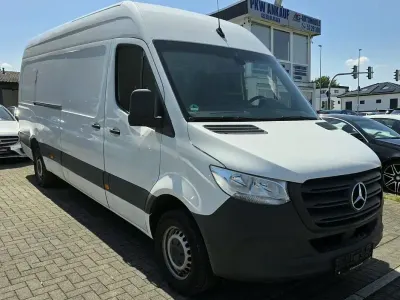 Gebraucht Mercedes Sprinter 150 PS (110 kW) 2022 Weiß Van