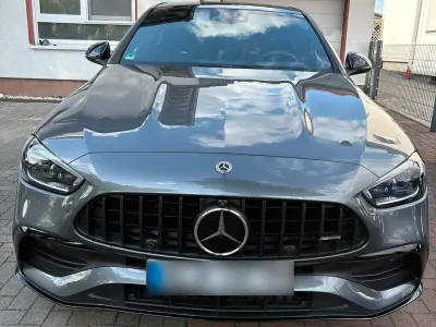 Używany Mercedes C43 AMG AMG 421 KM (309 kW) 2024 Szary Sedan/Limuzyna