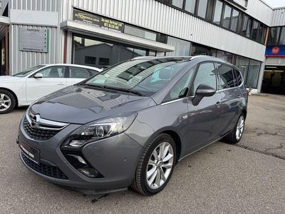 Grau Gebraucht 2016 Opel Zafira Tourer Van / Kleinbus | 8.990 € (Fairer Preis)