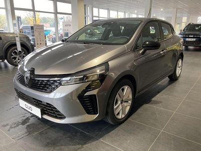 Grau Neu 2025 Renault Clio V Evolution Limousine | 20.790 € (Etwas zu teuer)